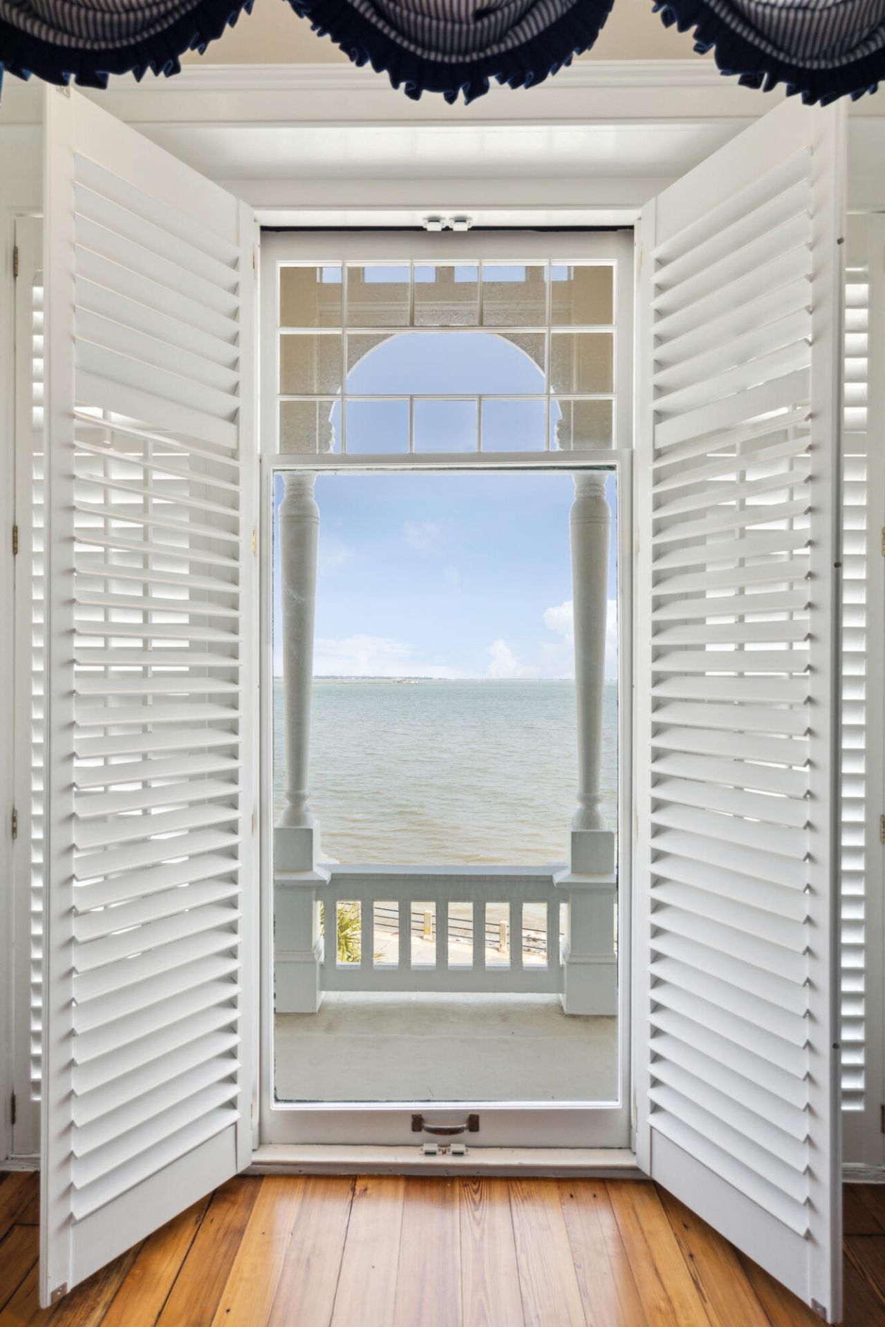 25 East Battery Street Photo 51