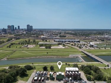 424 Vista Buena Trail, Fort Worth, TX 76111
