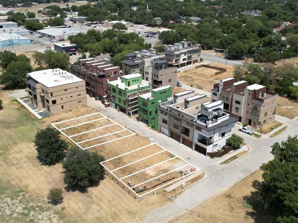 424 Vista Buena Trail , Fort Worth, TX 76111