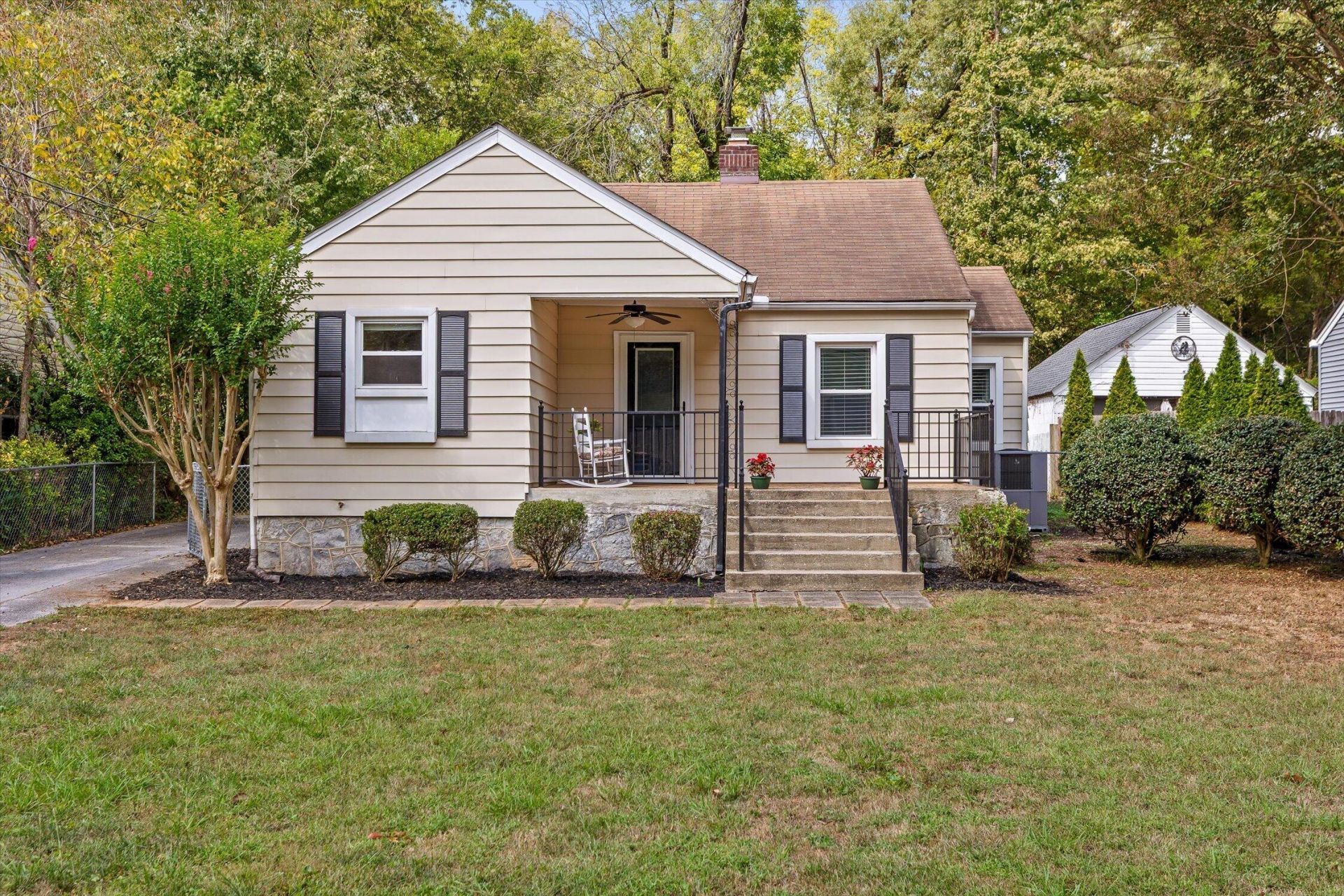 3711 Lamar Avenue Chattanooga, TN 37415