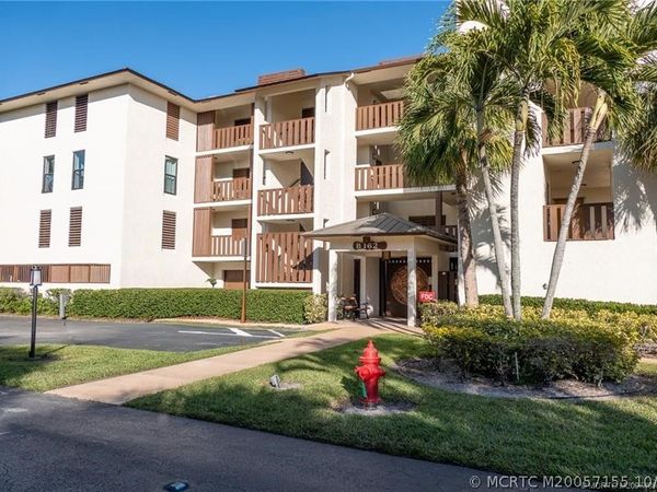 162 SE Saint Lucie Boulevard , Unit 204B, Stuart, FL 34996