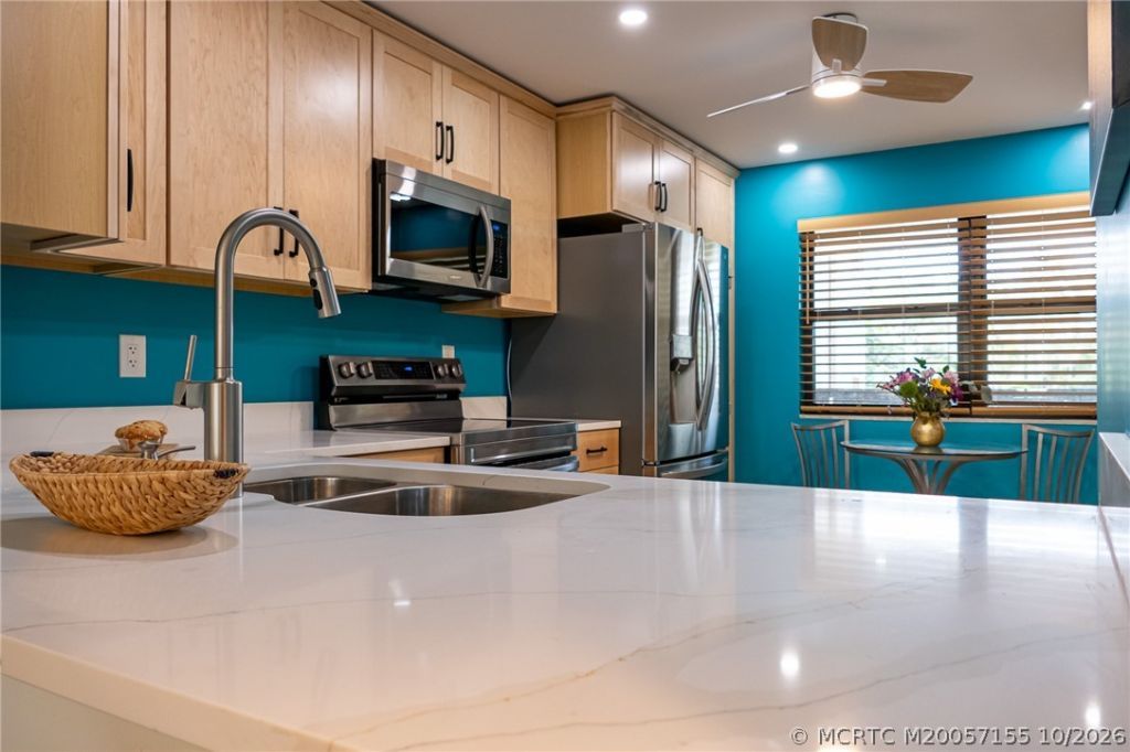 162 SE Saint Lucie Boulevard , Unit 204B, Stuart, FL 34996 Photo
