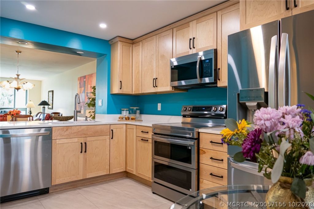 162 SE Saint Lucie Boulevard , Unit 204B, Stuart, FL 34996 Photo