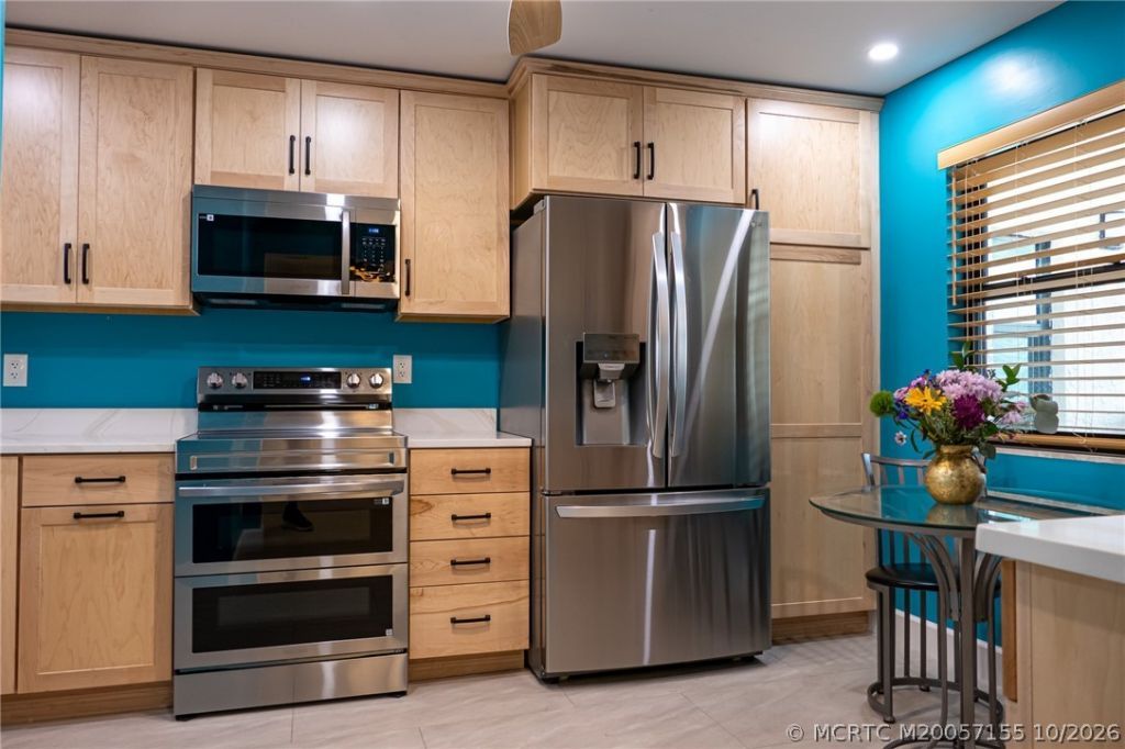 162 SE Saint Lucie Boulevard , Unit 204B, Stuart, FL 34996 Photo