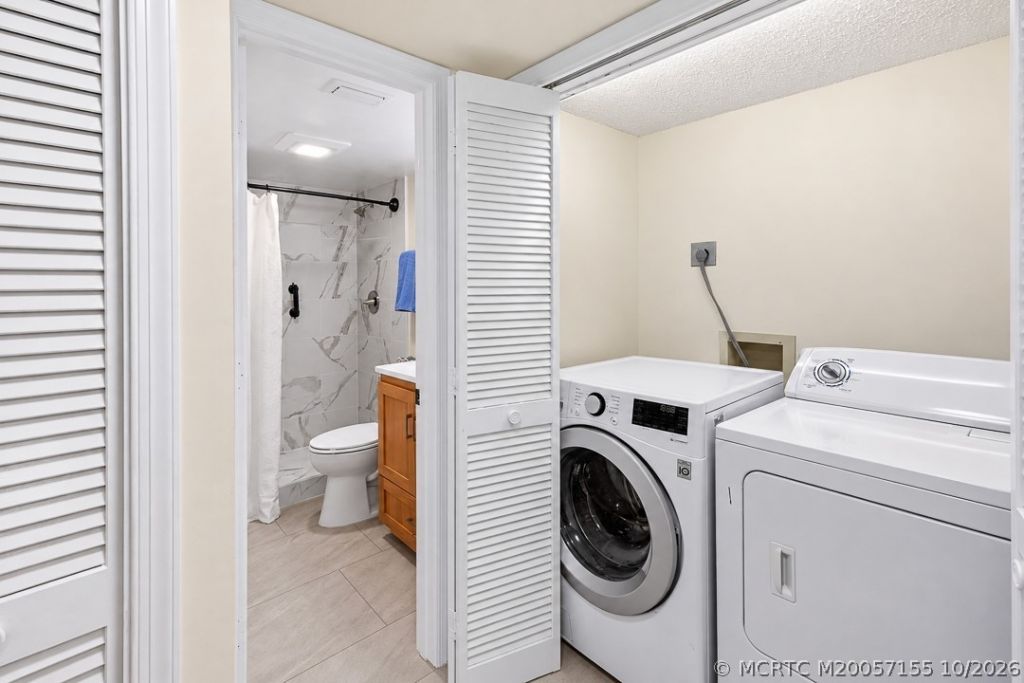 162 SE Saint Lucie Boulevard , Unit 204B, Stuart, FL 34996 Photo