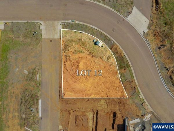 1253 SW 11th Av, Dallas, OR 97338