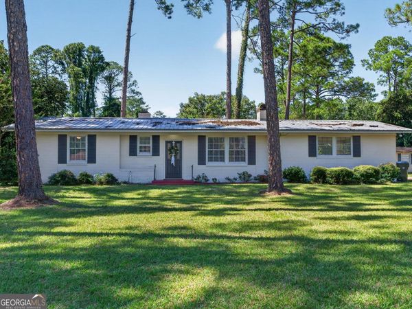 1101 Suwanne Drive, Waycross, GA 31501