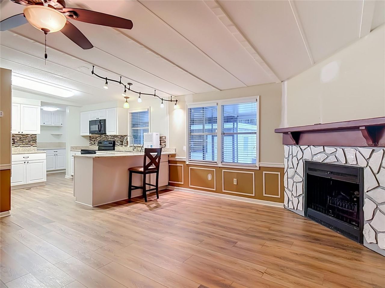 2149 Edgewater Canal Road , New Smyrna Beach, FL 32168 Photo