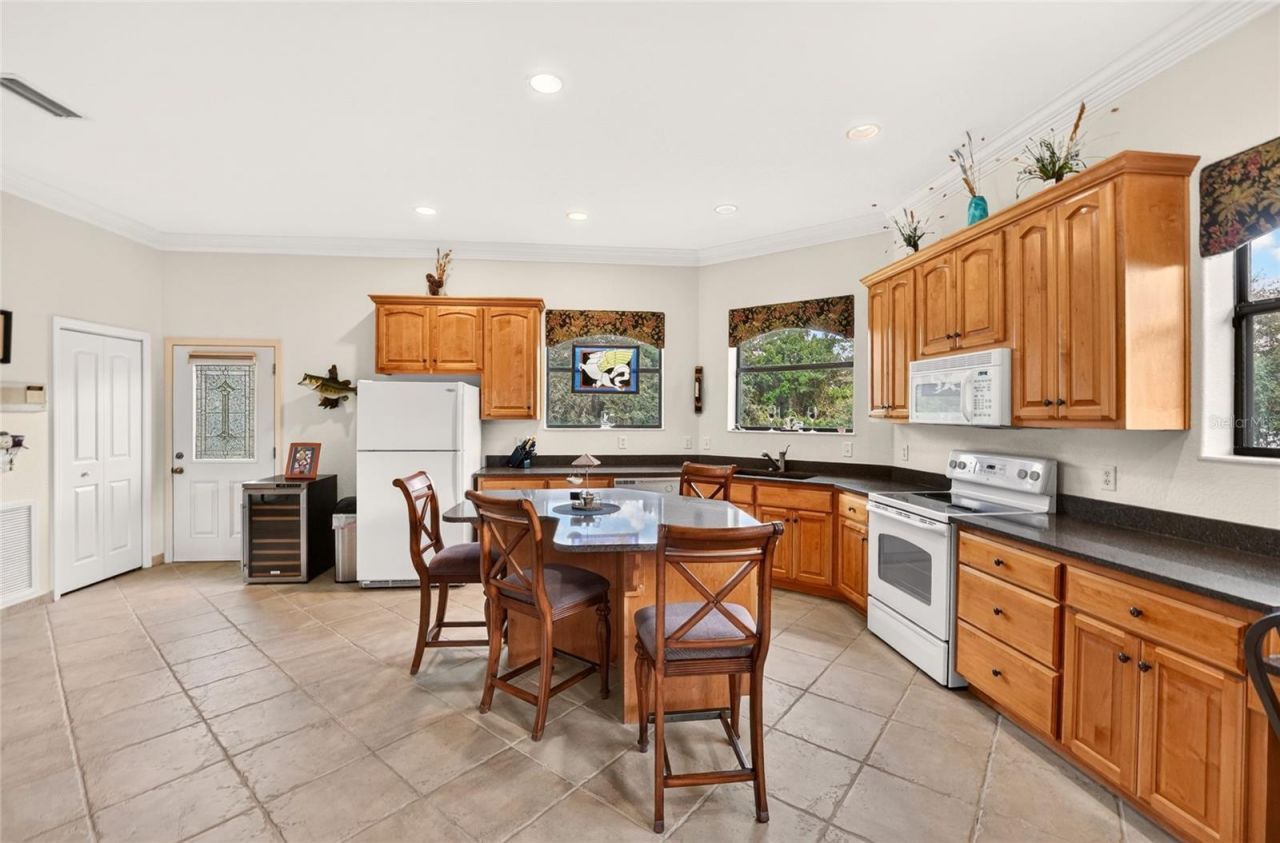 130 Hardesty Lake Road, Interlachen, FL 32148 Photo