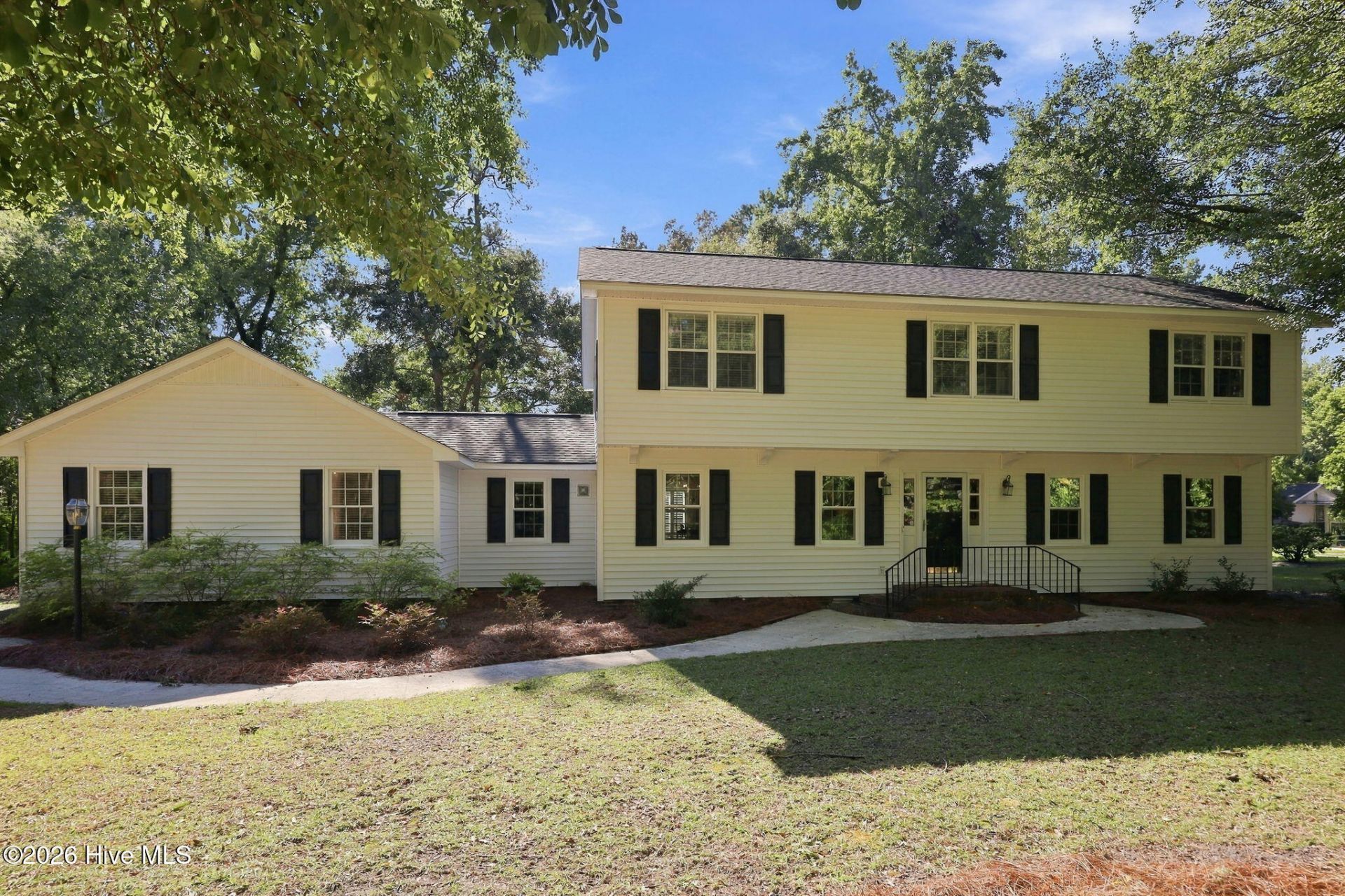 423 Lee Street, Greenville, NC 27858 Main Photo