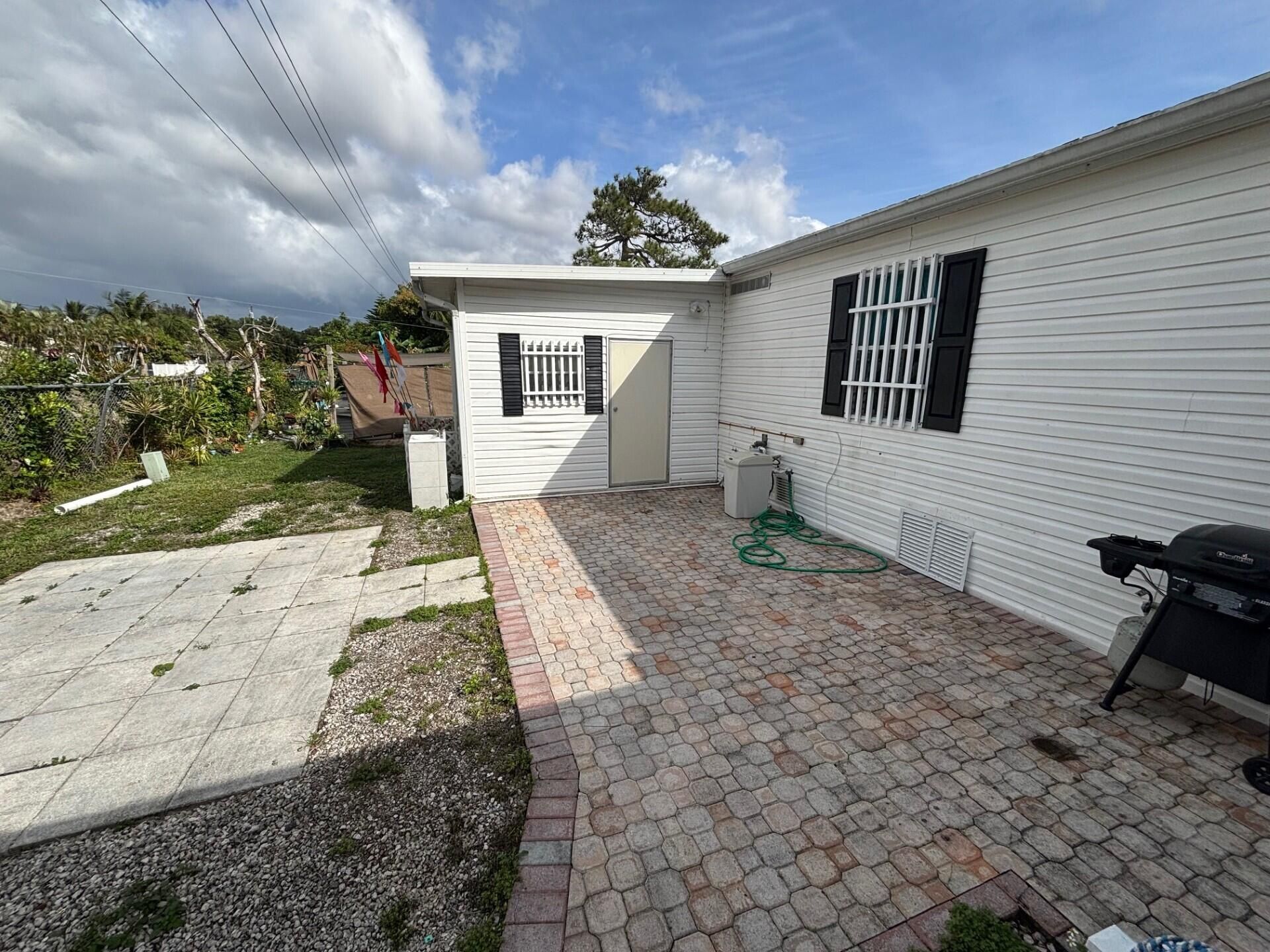 4361 1st Court, Lantana, FL 33462 Photo