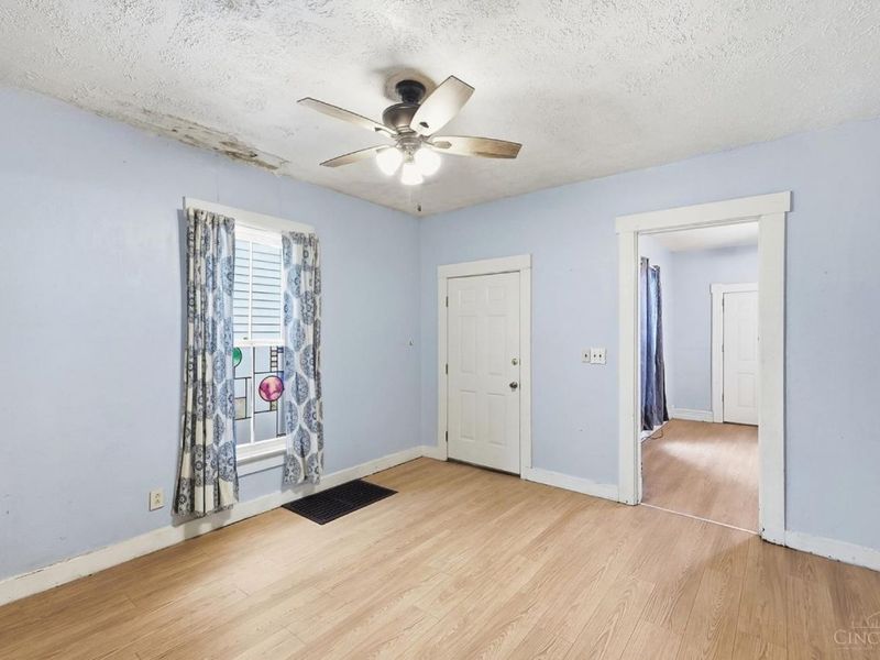 249 Air Street, Dayton, OH 45404 Photo 8