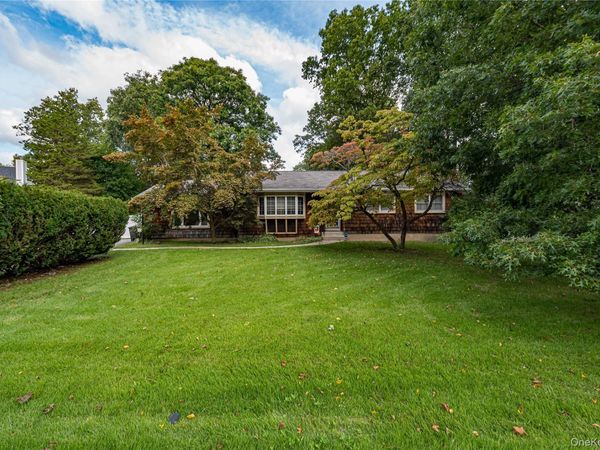 875 Townline Road , Hauppauge, NY 11788