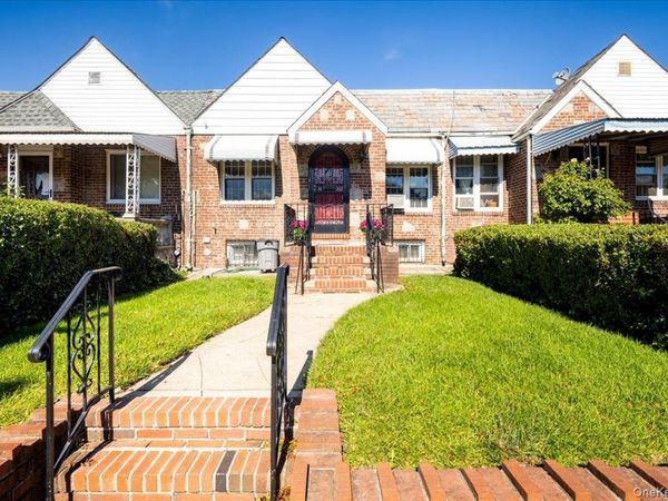 18311 Dunlop Avenue, Saint Albans, NY 11412
