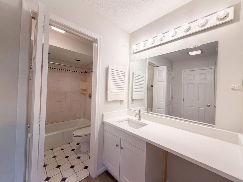 4789 Crazy Horse Lane , Unit 5, Westerville, OH 43081 Photo 13