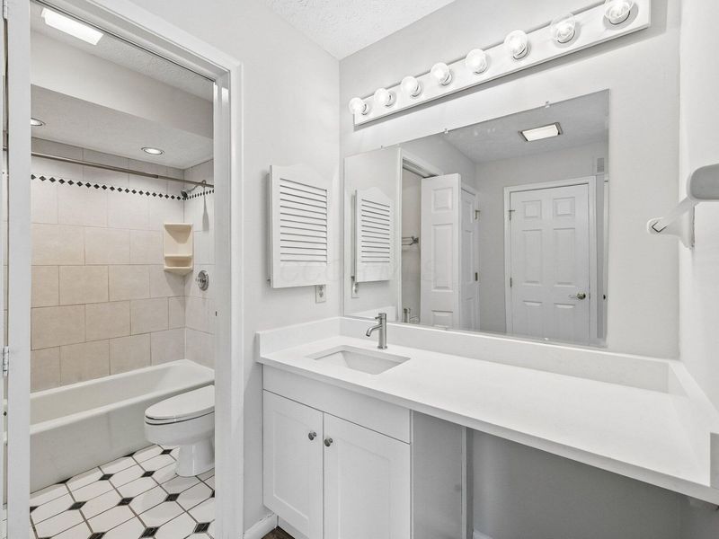 4789 Crazy Horse Lane , Unit 5, Westerville, OH 43081 Photo 22