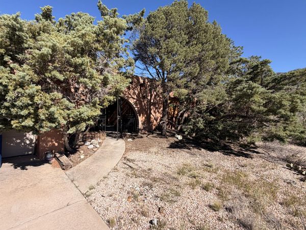 1415 Nemesia Place NE, Albuquerque, NM 87112