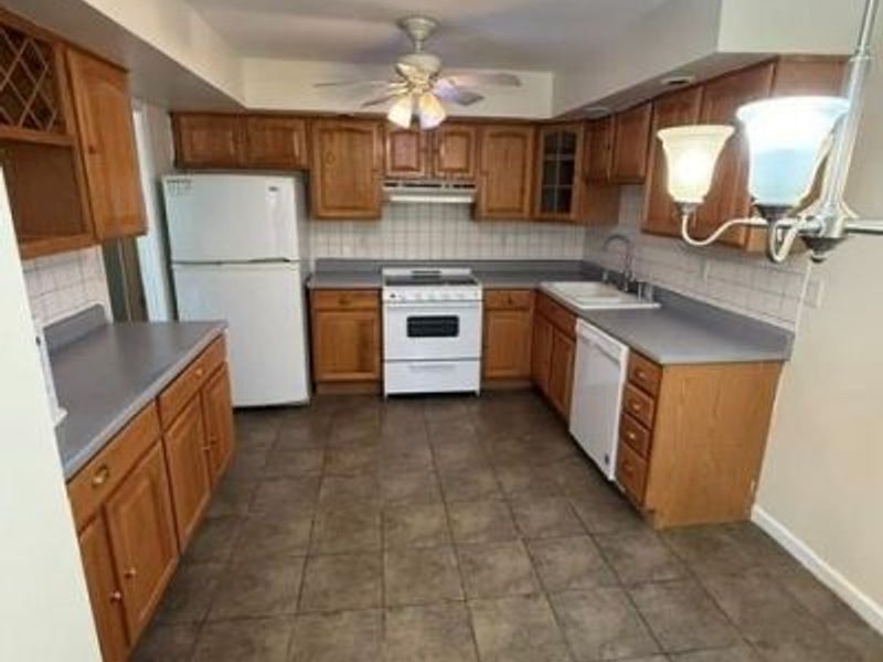 5401 Landau Drive, Unit 13, Kettering, OH 45429 Photo 8