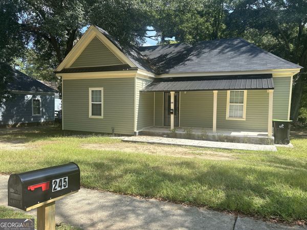 245 Atlanta Street, Barnesville, GA 30204