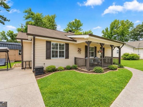 2560 Fairlane Drive, Cumming, GA 30041