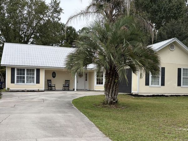 64 Rainbow Lane, Woodbine, GA 31569
