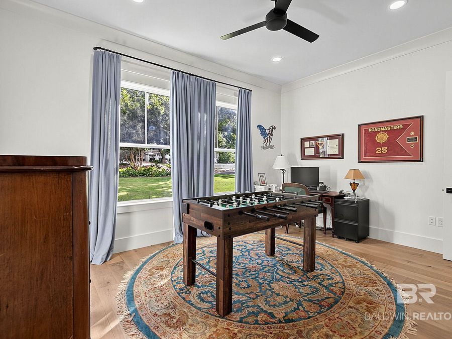 Property Image 36