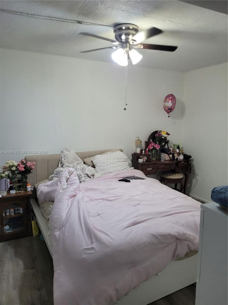 1770 NE 191st St , Unit 615-1, Miami, FL 33179 Photo