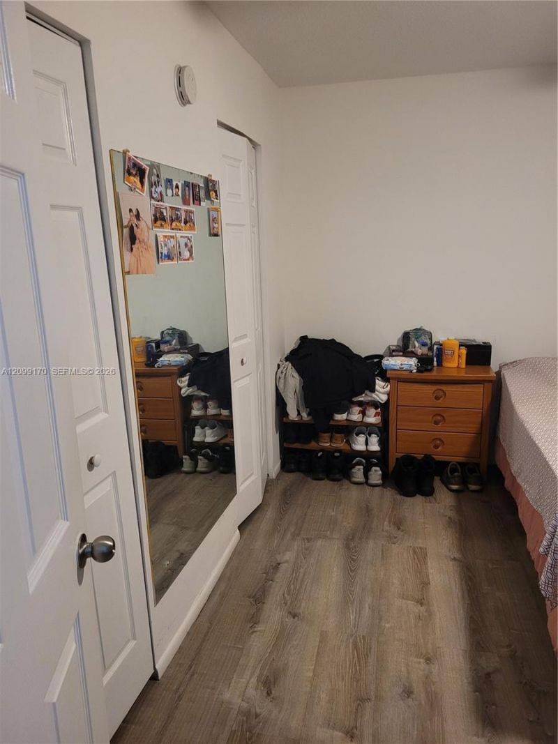1770 NE 191st St , Unit 615-1, Miami, FL 33179 Photo