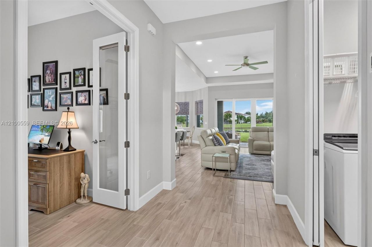 15672 Goldfinch Cir, Westlake, FL 33470 Photo