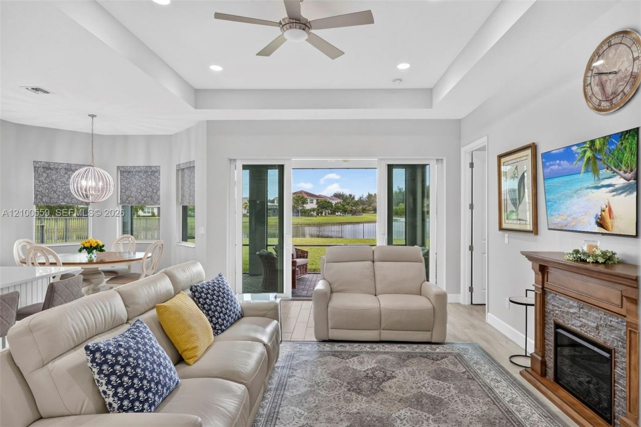 15672 Goldfinch Cir, Westlake, FL 33470 Photo