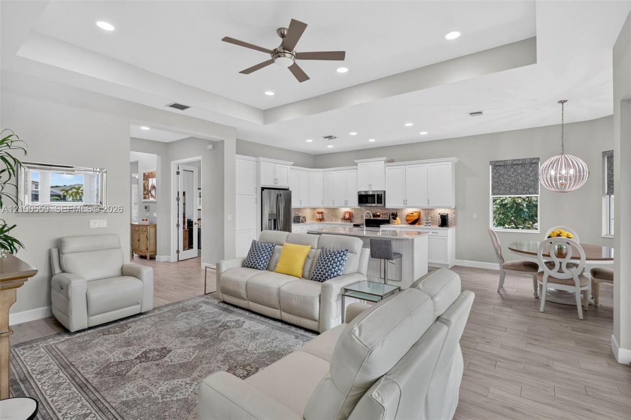 15672 Goldfinch Cir, Westlake, FL 33470 Photo