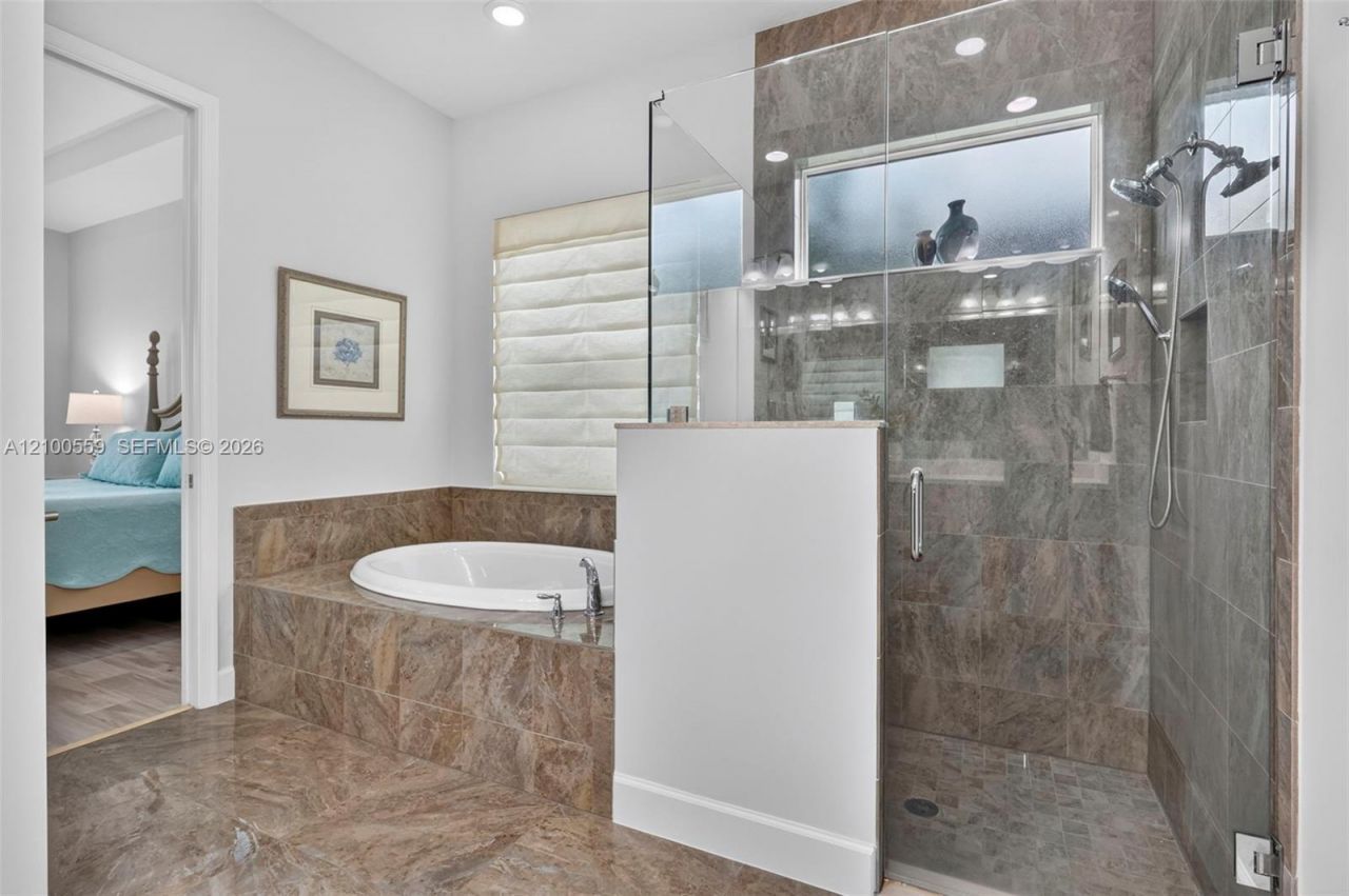 15672 Goldfinch Cir, Westlake, FL 33470 Photo