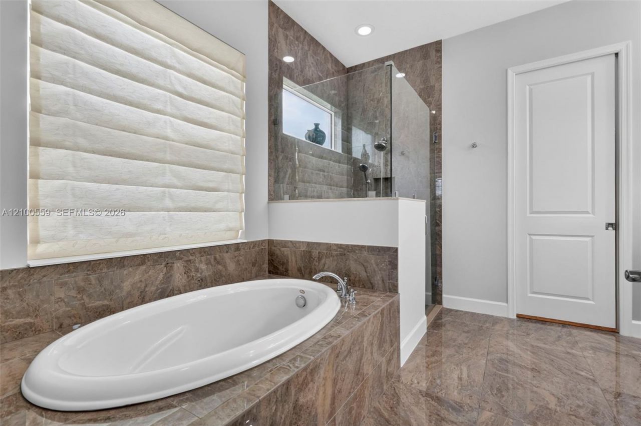 15672 Goldfinch Cir, Westlake, FL 33470 Photo