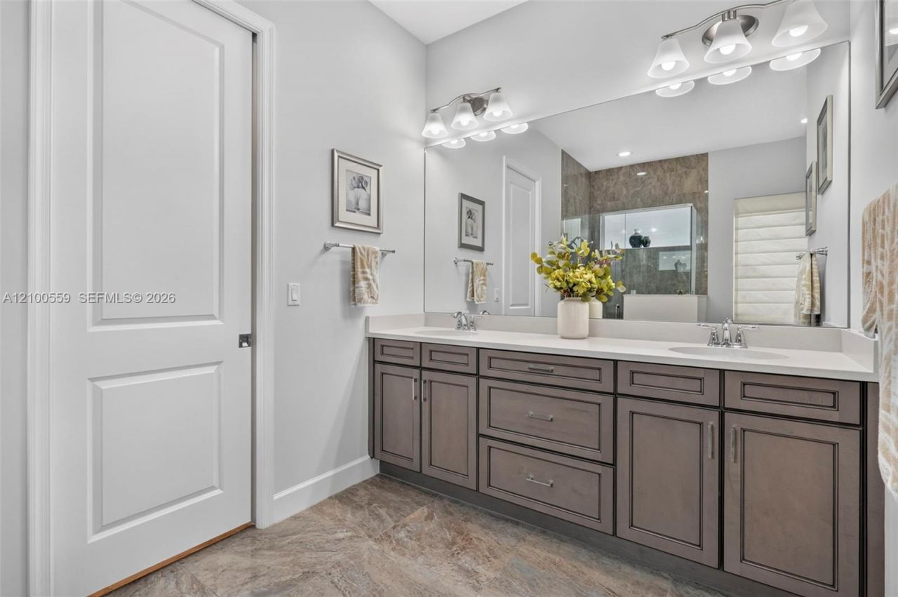 15672 Goldfinch Cir, Westlake, FL 33470 Photo