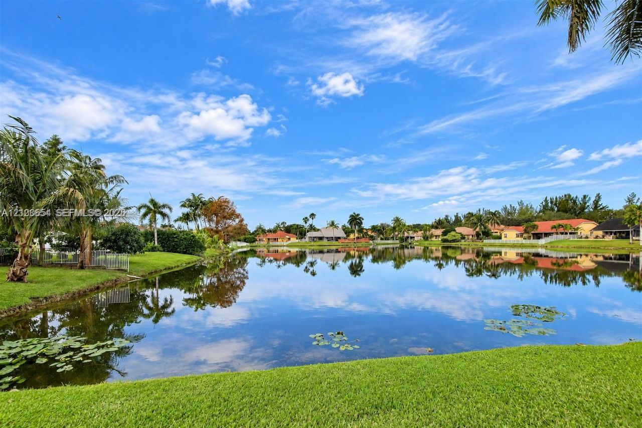 1853 NW 109th Ave , Plantation, FL 33322 Photo