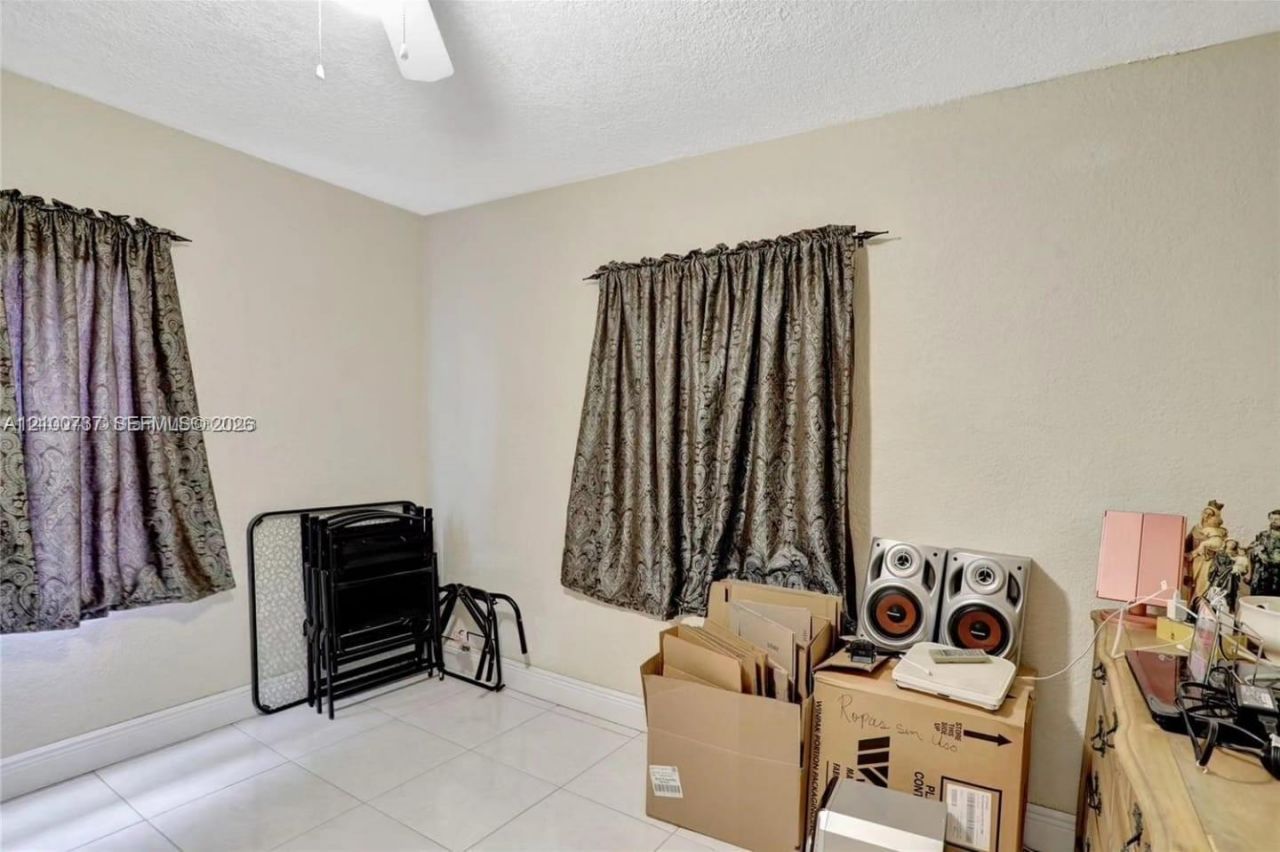 1825 Fern Rd , Fort Lauderdale, FL 33317 Photo