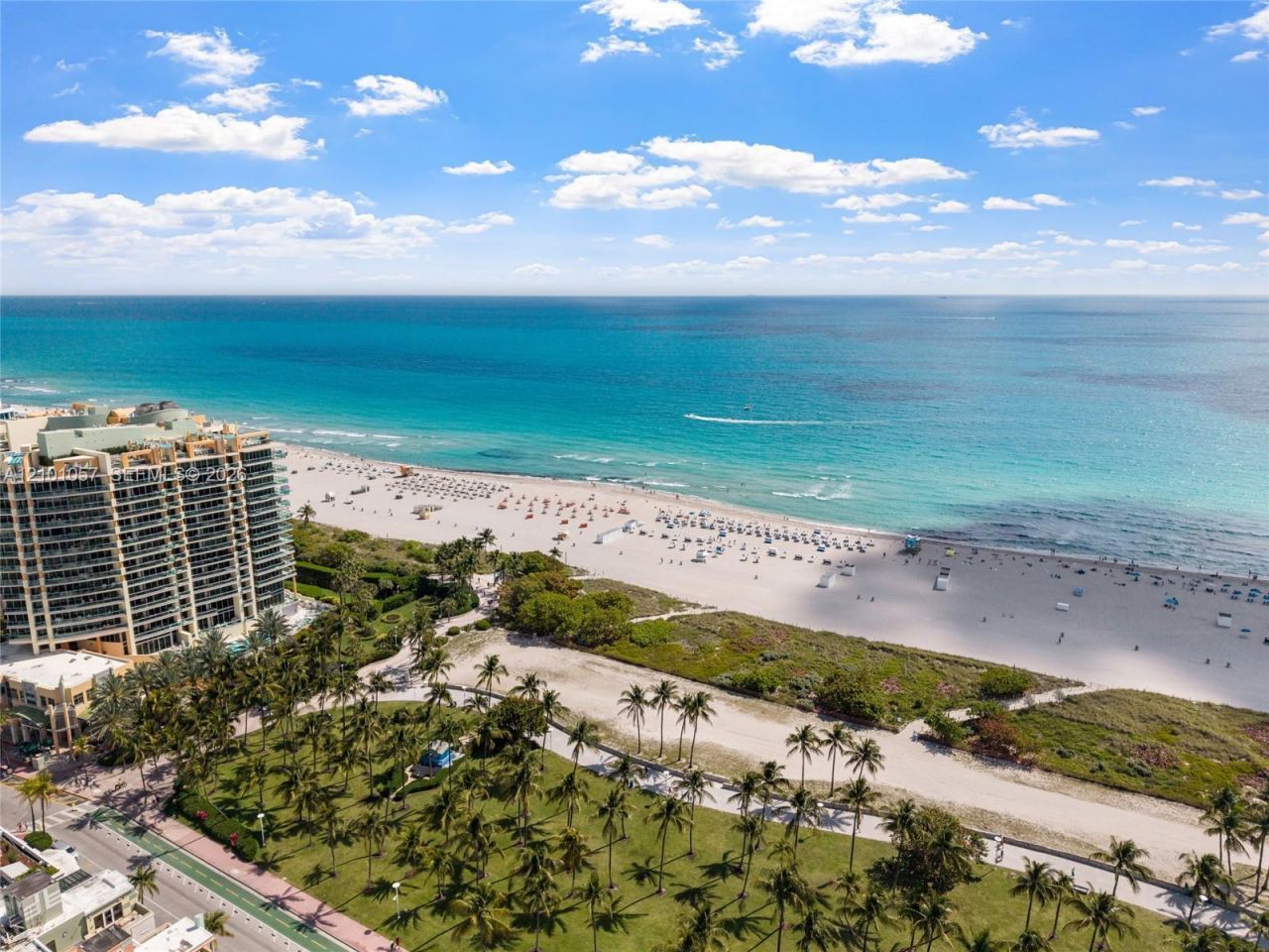 1542 Drexel Ave, Unit 301, Miami Beach, FL 33139 Photo