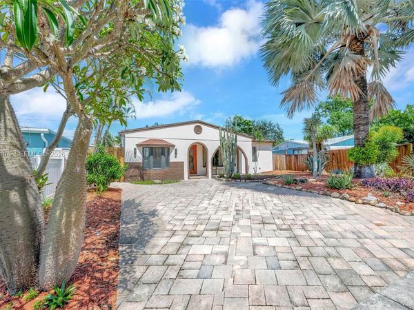 121 NW 55th St , Oakland Park, FL 33309