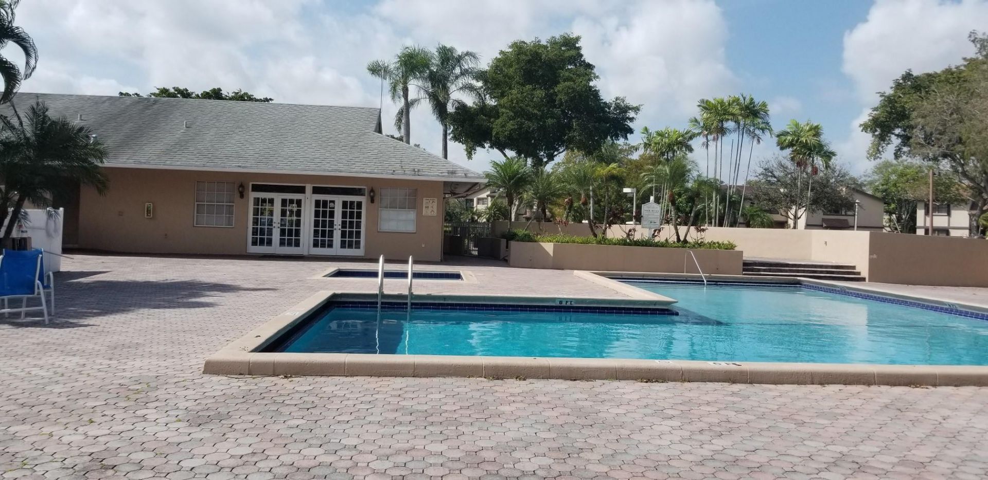 2151 NW 96th Terrace, Unit 15J, Pembroke Pines, FL 33024 Photo