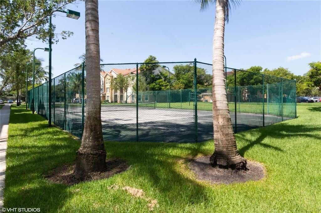 4280 San Marino Boulevard, Unit 107, West Palm Beach, FL 33409 Photo