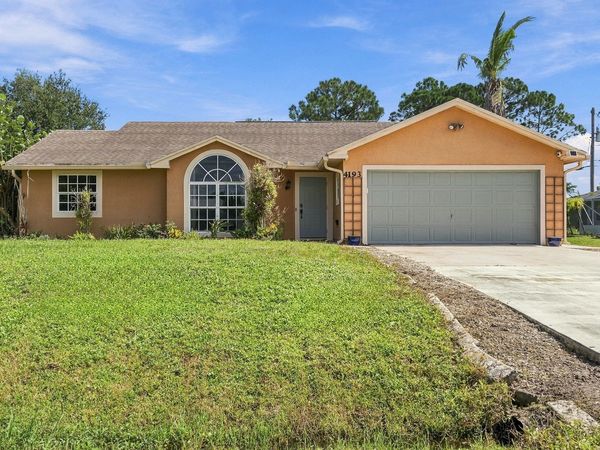 4193 SW Muncie Street, Port St. Lucie, FL 34953