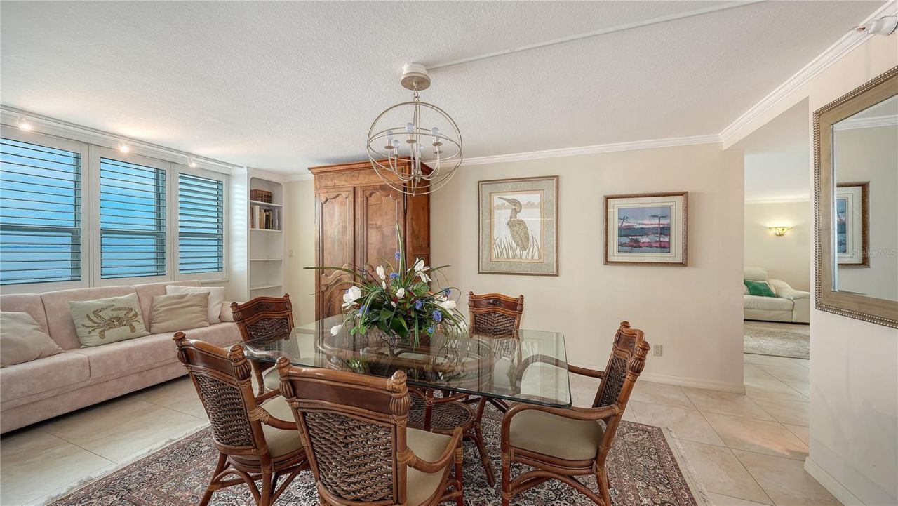 99 Sunset Drive, Unit 401, Sarasota, FL 34236 Photo