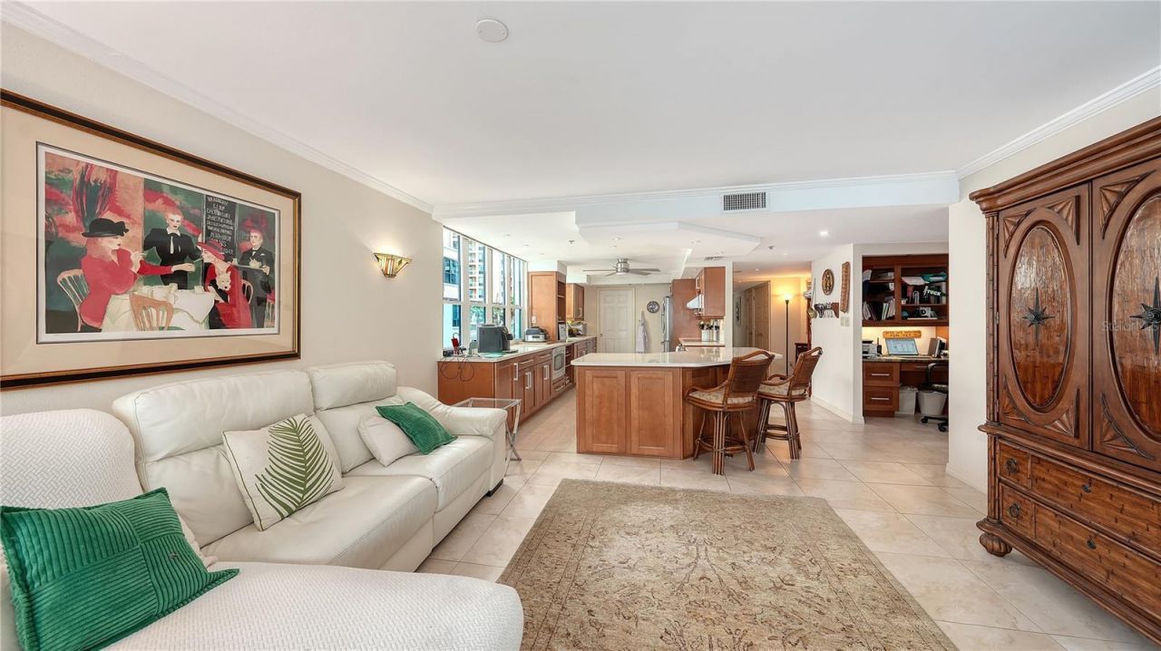 99 Sunset Drive, Unit 401, Sarasota, FL 34236 Photo