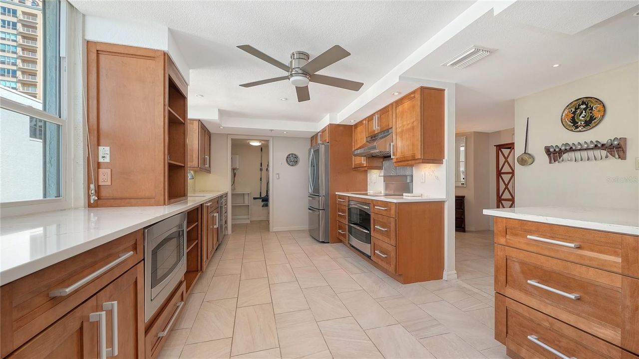 99 Sunset Drive, Unit 401, Sarasota, FL 34236 Photo
