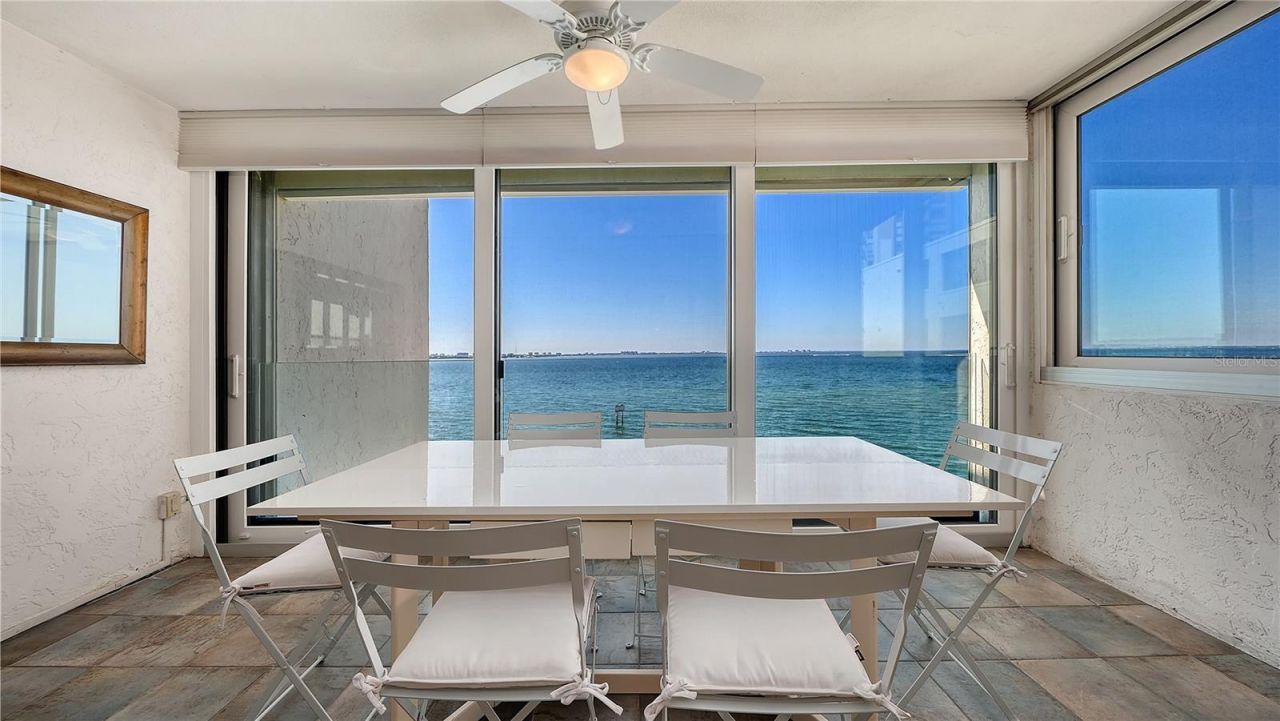 99 Sunset Drive, Unit 401, Sarasota, FL 34236 Photo