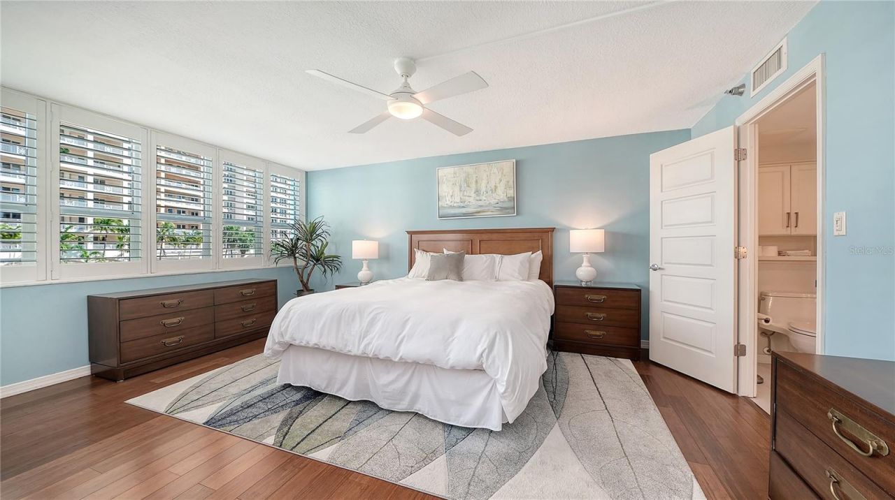 99 Sunset Drive, Unit 401, Sarasota, FL 34236 Photo