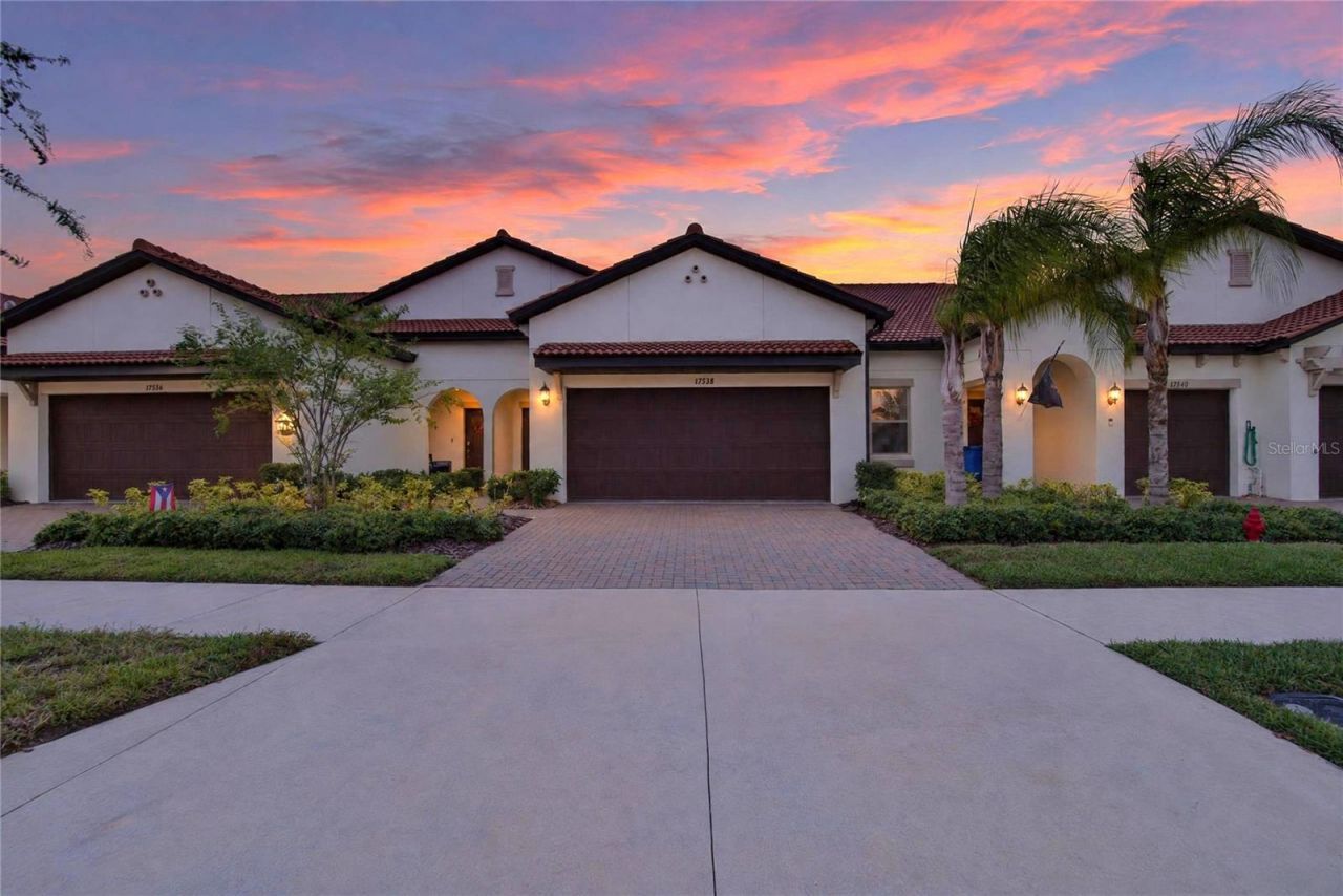 17538 Holly Well Avenue, Wimauma, FL 33598 Main Photo