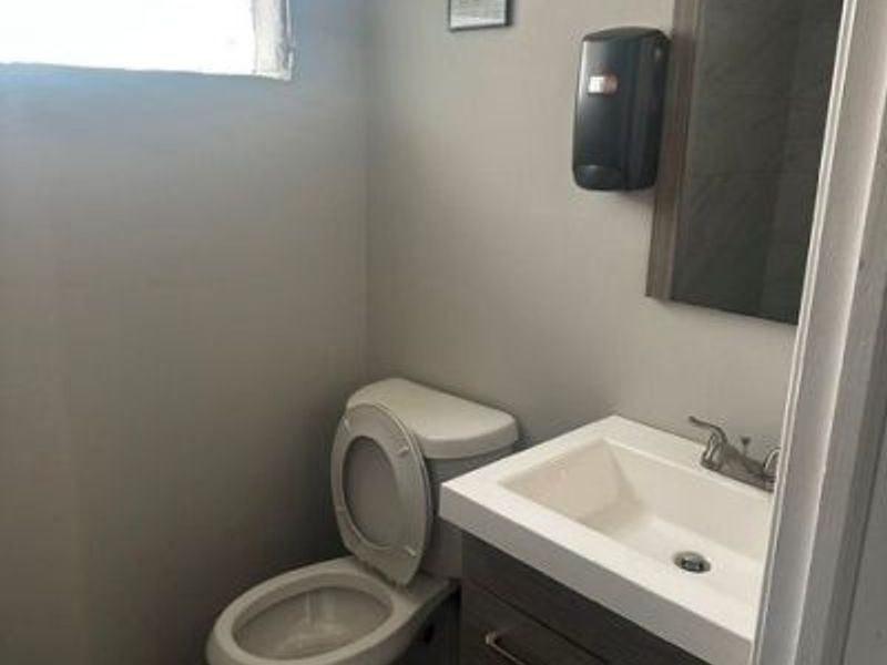 930 E 239th Street, Euclid, OH 44123 Photo 6