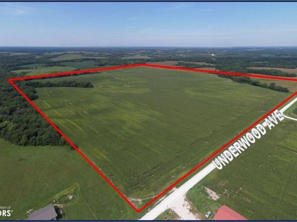 Underwood Avenue, Farmington, IA 52626