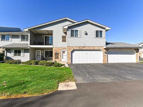 1123 N Sunnyslope DRIVE, Unit 202, Mount Pleasant, WI 53406